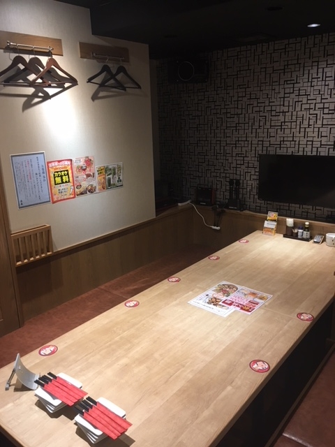 居酒屋のカラオケルームで飲みましょうin海鮮肉酒場キタノイチバ 新宿 Twipla